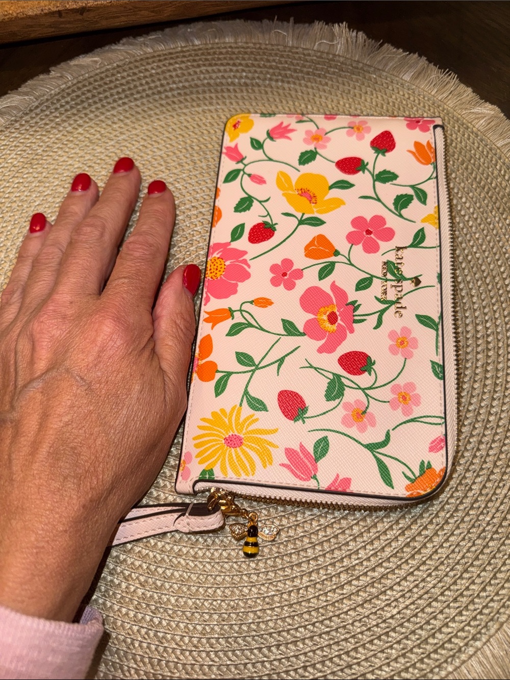 Kate Spade Large Floral Strawberry Pink Wristlet~Clutch NWOT - Picture 3 of 5